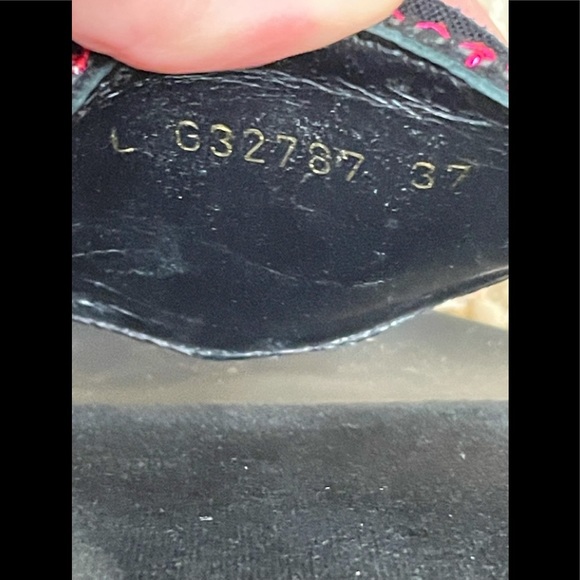 🖤💓Chanel Tweed Sandels 💓🖤 - Picture 8 of 11